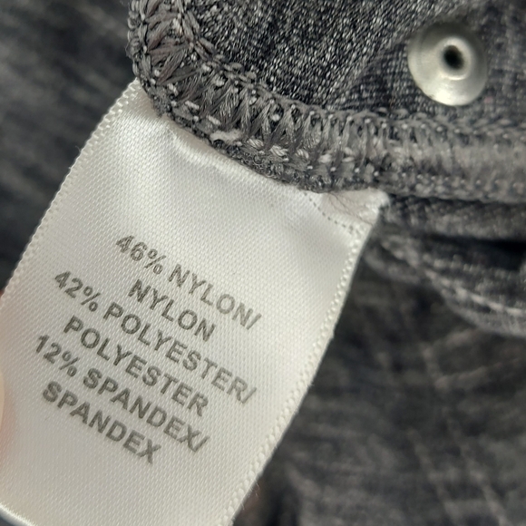 Kuhl Gray Mova Cargo Straight Leg Pants Size 6 Regular - Picture 10 of 13